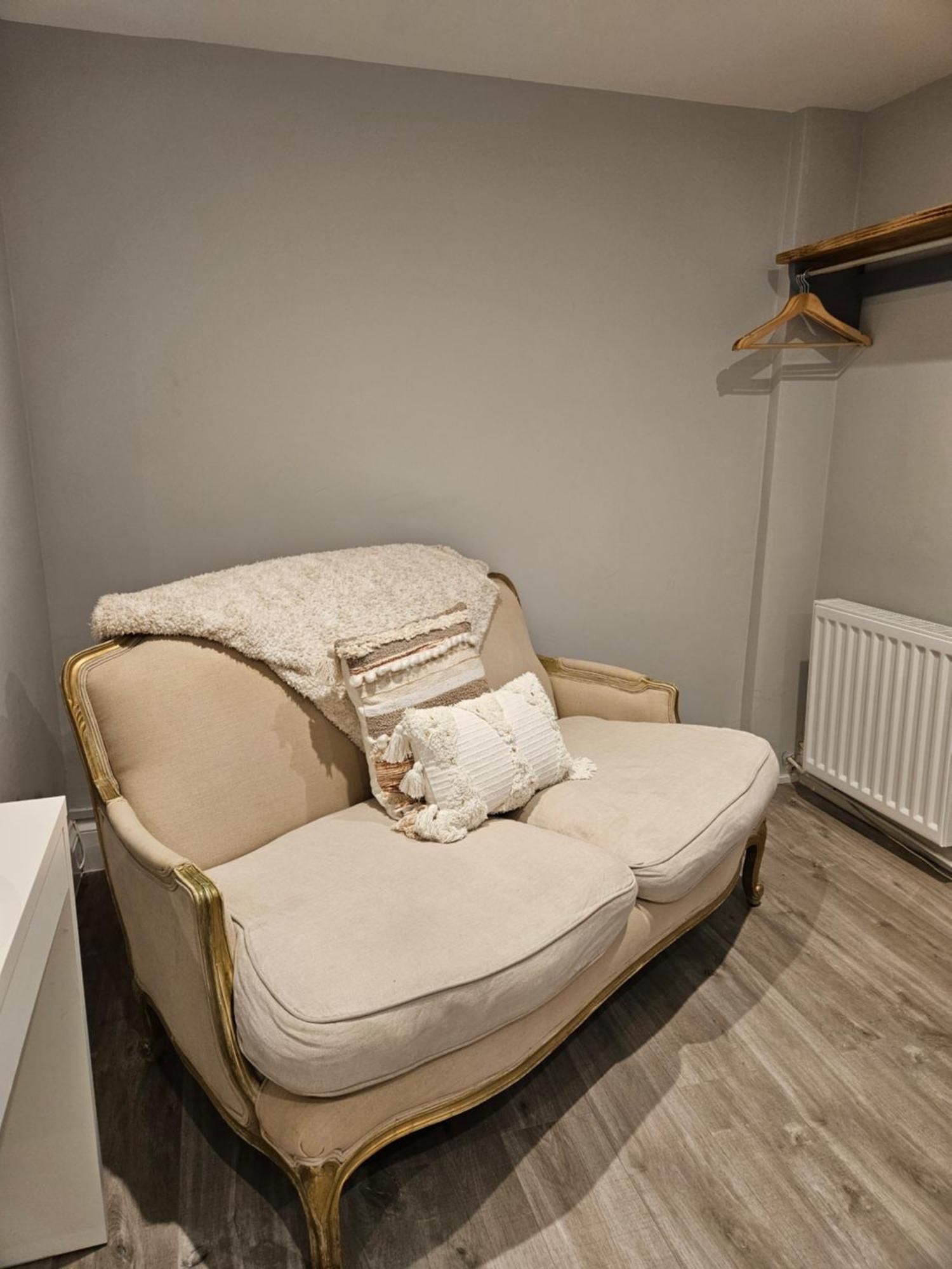 The Beacons Guest House Брекон Экстерьер фото