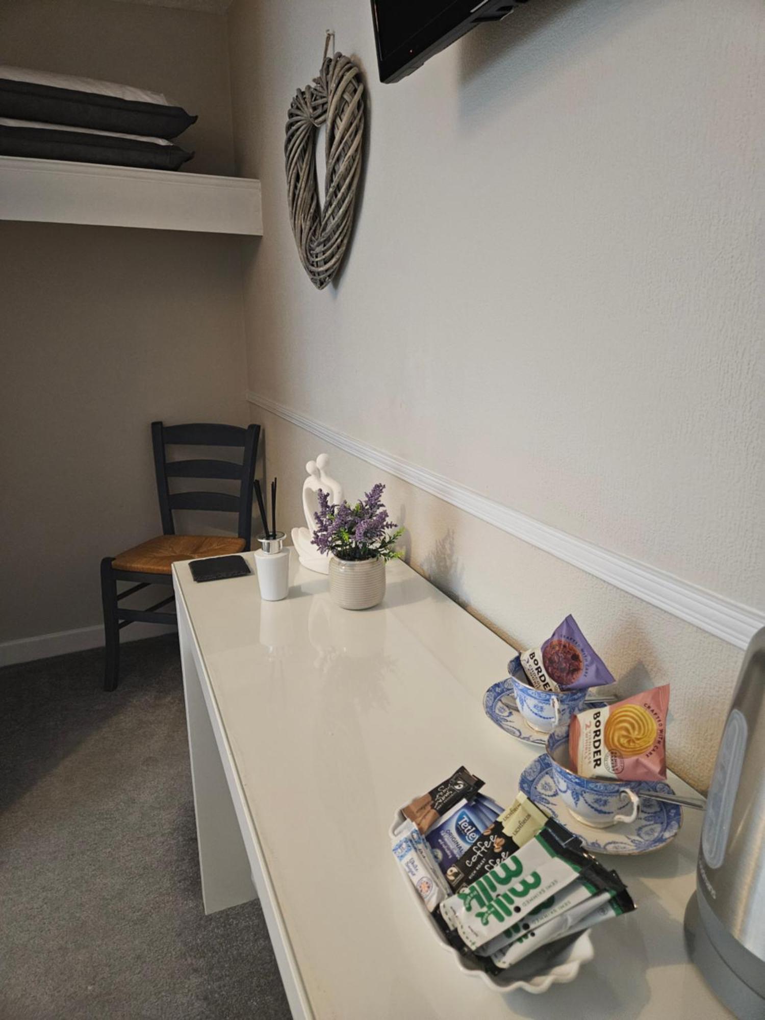 The Beacons Guest House Брекон Экстерьер фото