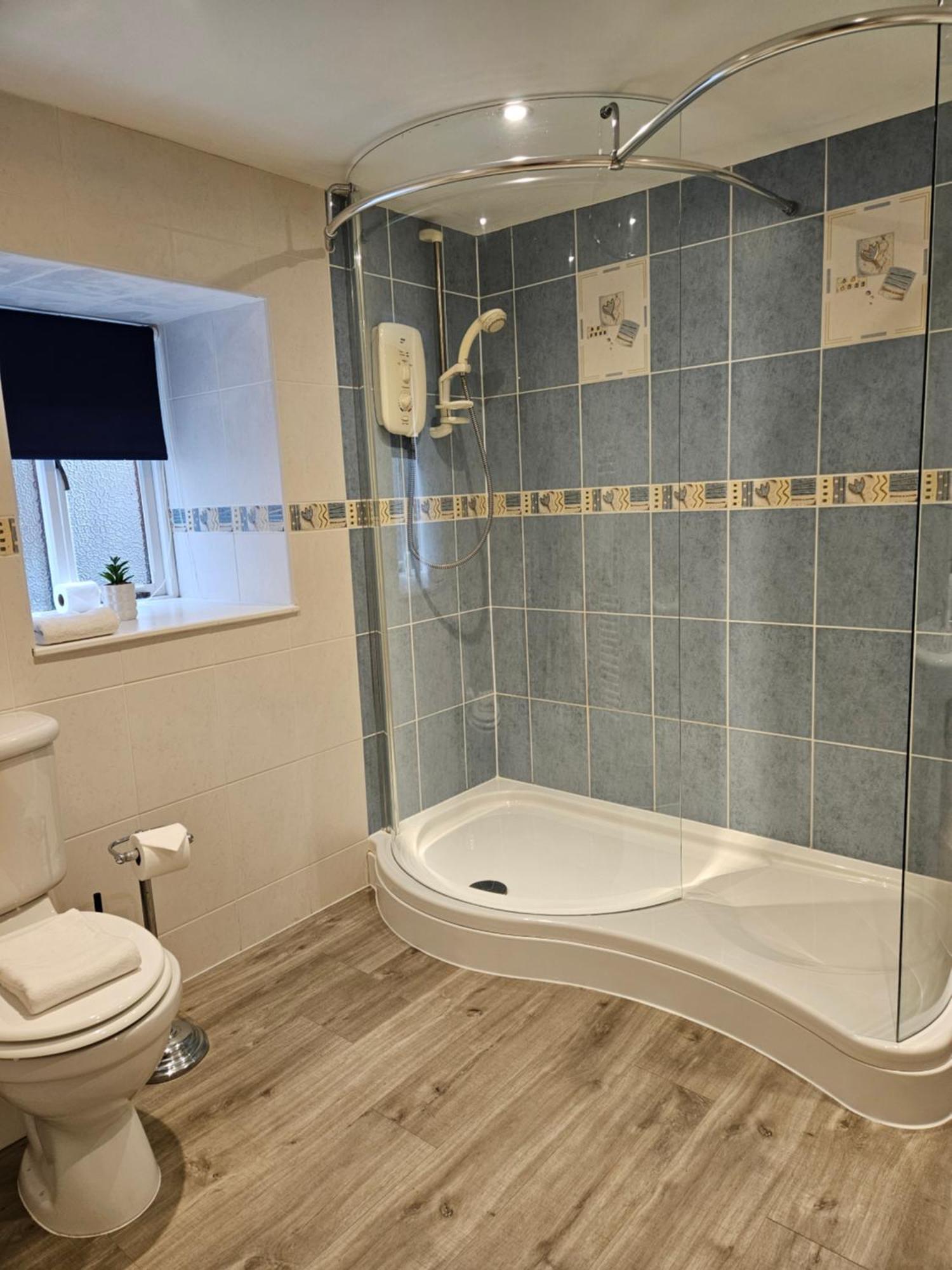 The Beacons Guest House Брекон Экстерьер фото