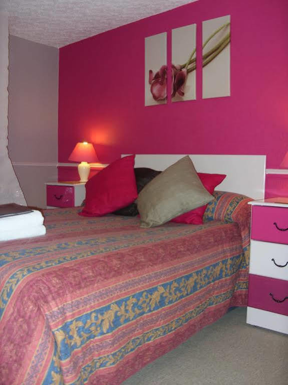 The Beacons Guest House Брекон Экстерьер фото